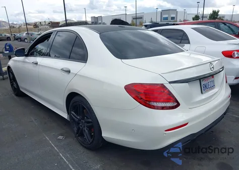 2017 Mercedes-Benz E 300 из США, поврежденный, VIN WDDZF4JB9HA105838